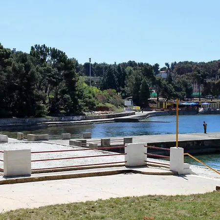 With A Parking Space - 14533 *