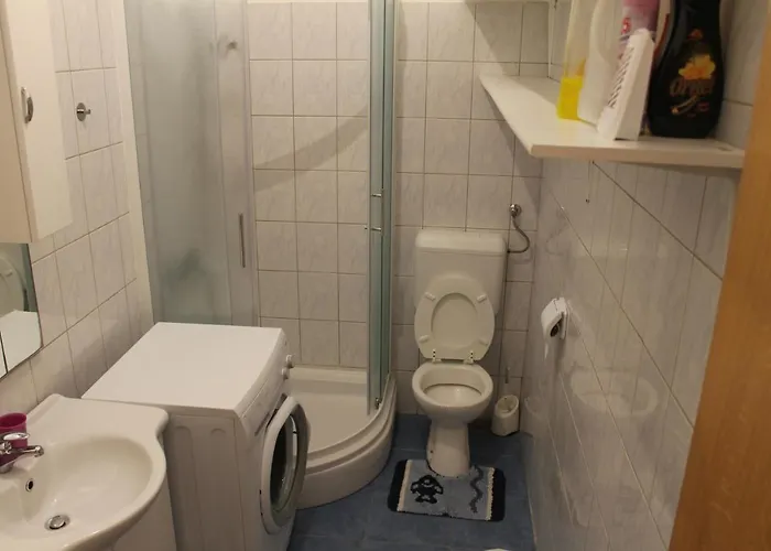 With A Parking Space - 14533 Lejlighed *